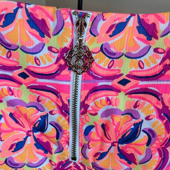 Lilly Pulitzer Marigold Pink Fushion Floral Skort Size 4 - Picture 4 of 9